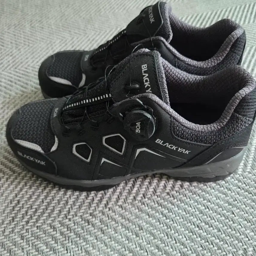 [BUNJANG] Blackyak Safety Shoes BOA Dial Size 265 / 265블랙야크안전화
