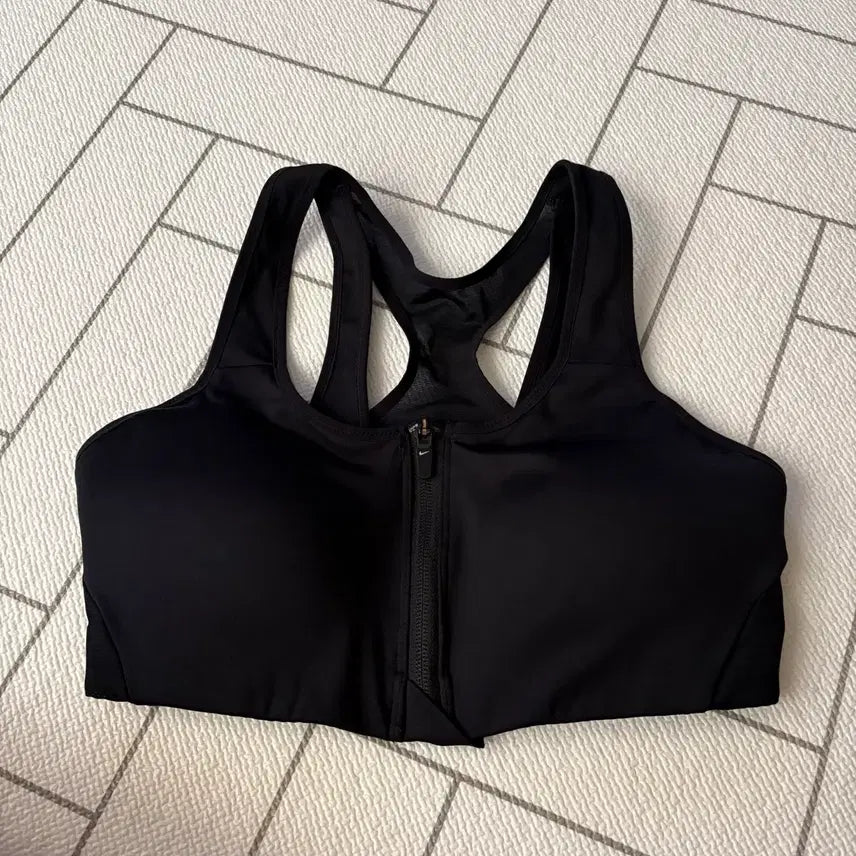 [BUNJANG] Nike Running Zipper Sports Bra / 나이키 러닝 브라탑