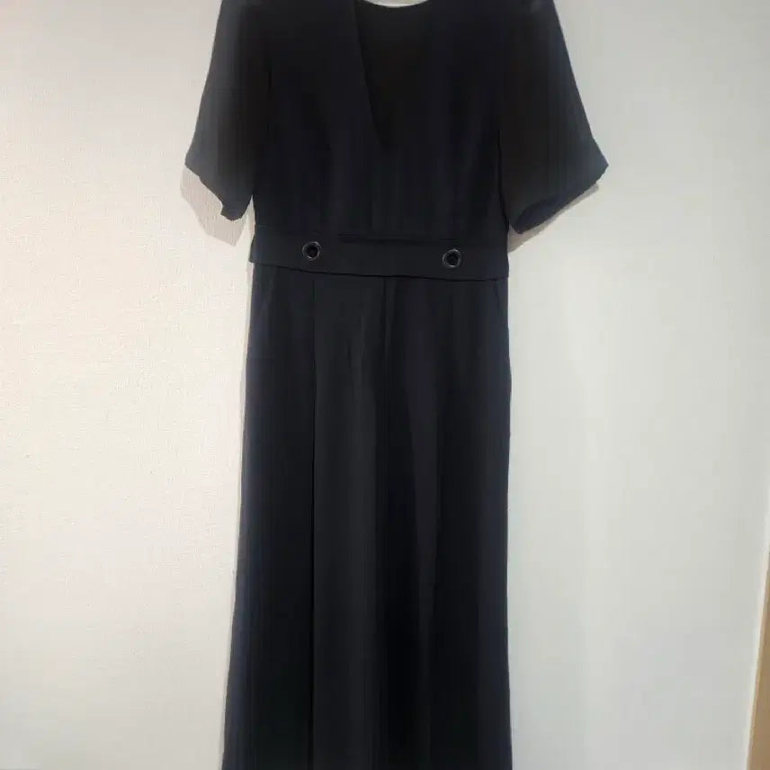 [BUNJANG] It's Meisha Black Wide Jumpsuit / 새제품 잇미샤 블랙 와이드 점프수트 55
