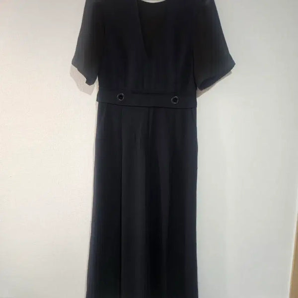 [BUNJANG] It's Meisha Black Wide Jumpsuit / 새제품 잇미샤 블랙 와이드 점프수트 55