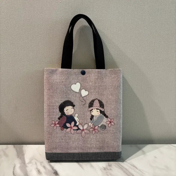 [BUNJANG] Quilted Girl Tote Bag / 퀼트 소녀 토트백