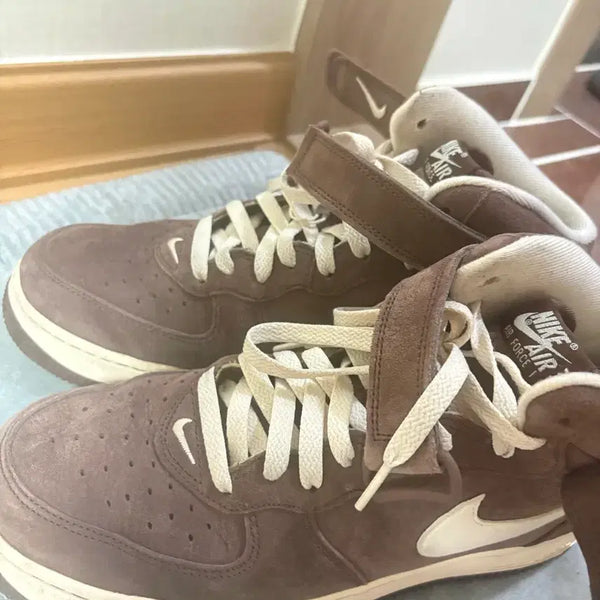 [BUNJANG] Nike Air Force 1 Chocolate / 나이케 에어포스 초콜릿270
