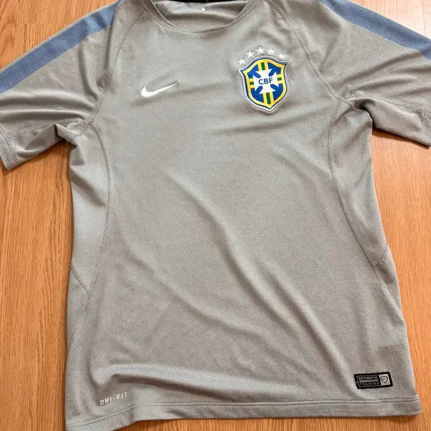 [BUNJANG] Brazil National Football Team Away Training Jersey / 브라질 축구 국가대표팀 유니폼 어웨이 트레이닝 져지