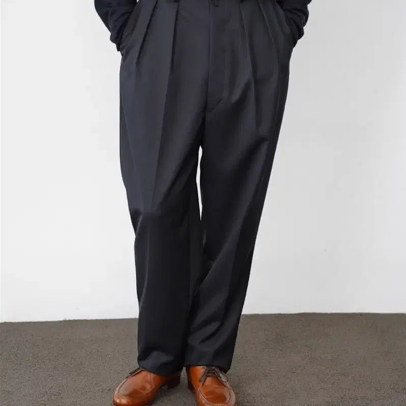 [BUNJANG] Neat Wool Gabardine Wide Tapered Pants Navy / Neat 울 개버딘 와이드 테이퍼드 팬츠