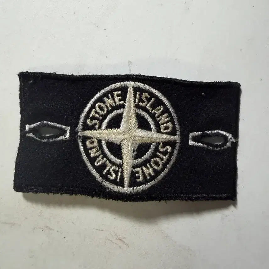 [BUNJANG] Stone Island White Badge / 스톤아일랜드 화이트와펜