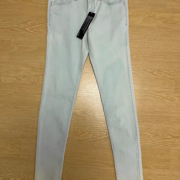 [BUNJANG] Light Wash Skinny Jeans / [새상품] 연청 스키니진 27