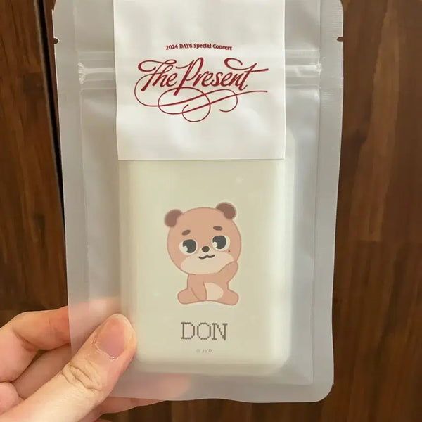 [BUNJANG] Denimals Dong Magnetic Card Wallet / 데니멀즈 돈 마그네틱 카드지갑