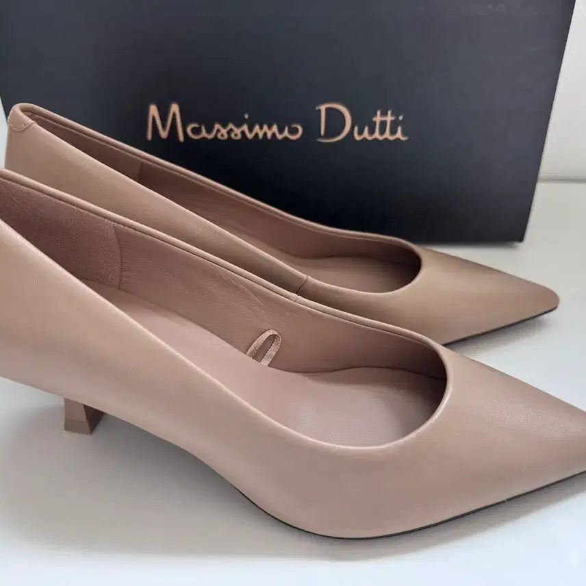 [BUNJANG] Massimo Dutti Women's Beige Leather Heels - Size 6 (235) - Unworn / 미착용 마씨모두띠 여성 구두