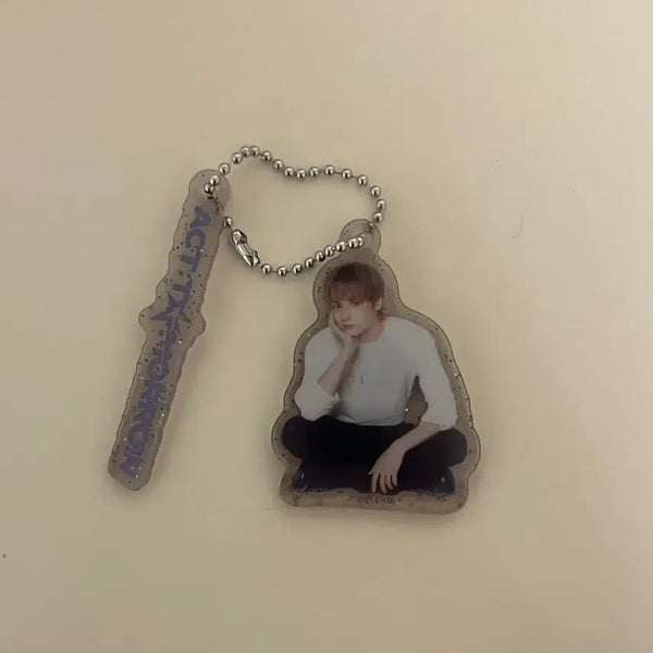 [BUNJANG] TXT Japan TOMOCON Gacha Acrylic Keyring Hueningkai / 투바투 일본 투모콘 엠디 가챠 아크릴 키링 휴닝카이