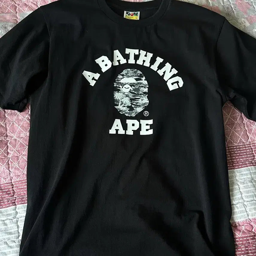[BUNJANG] BAPE Japan Camo College T-Shirt Size L / 베이프 재팬 카모 티셔츠 L사이즈