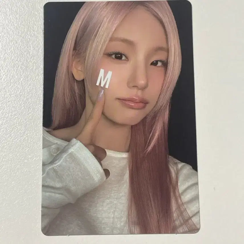 [BUNJANG] ITZY ITZY MOTTO Photocard Album Yeji / 있지 itzy 모토 motto 포카앨범 예지