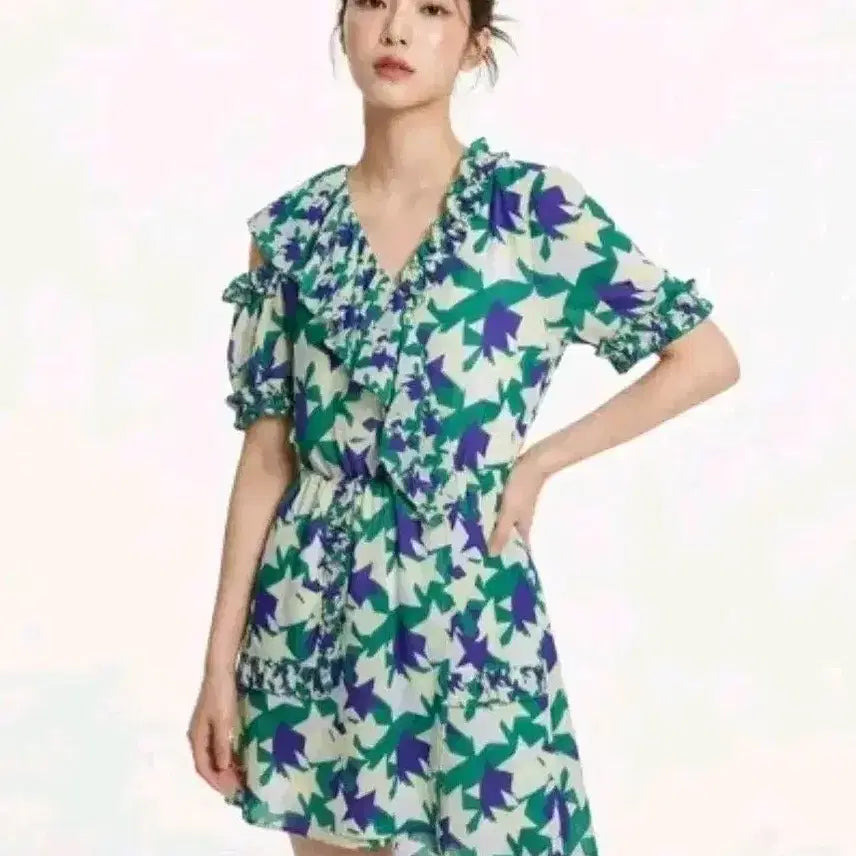 [BUNJANG] Lucky Chouette Patterned Frill Dress / 럭키슈에뜨 패턴 프릴 원피스  럭키슈에뜨원피스 휴가룩