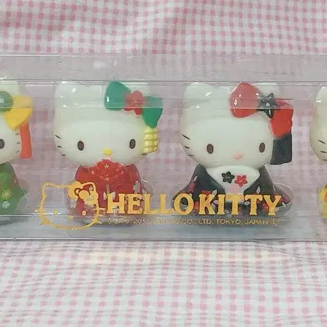 [BUNJANG] Classic Kitty Kimono Figure Set (6 Pieces) / 고전키티 기모노 피규어 6개 세트