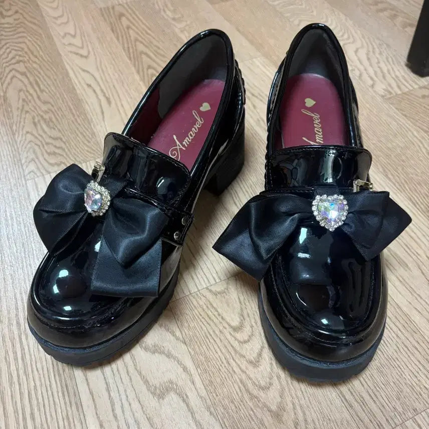 [BUNJANG] Amavel Enamel Shoes (245mm) / (새상품)일본 애나멜 구두 판매합니다