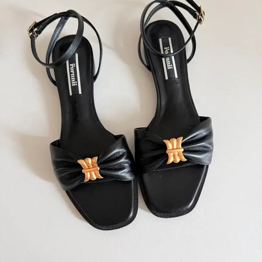 [BUNJANG] Rorni Black Sandals 245 / 로르니 블랙 샌들 245