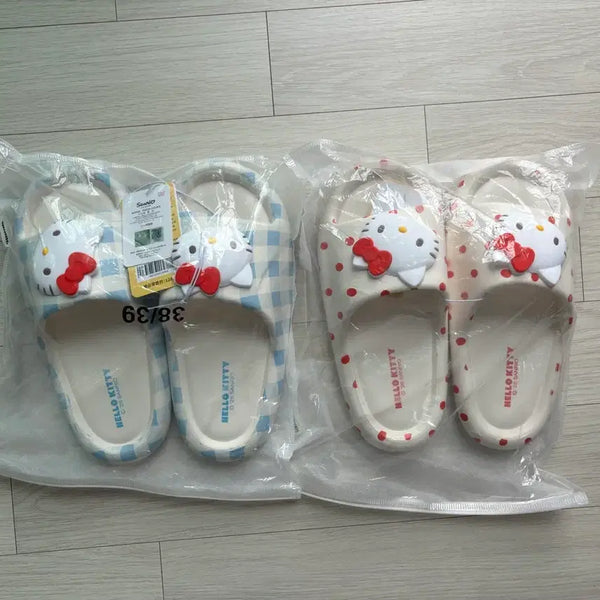 [BUNJANG] Sanrio Hello Kitty Dot & Check Pattern Summer Slippers (Sealed) / 미개봉 헬로키티 도트 체크 여름 슬리퍼