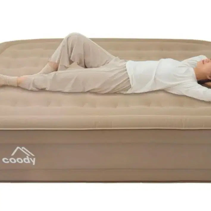 [BUNJANG] COUDY Air Mat 40cm Beige Self-Inflating Camping Mat with Built-in Pump / 쿠디 에어매트(새상품)캠핑매트 자충매트 펌프내장
