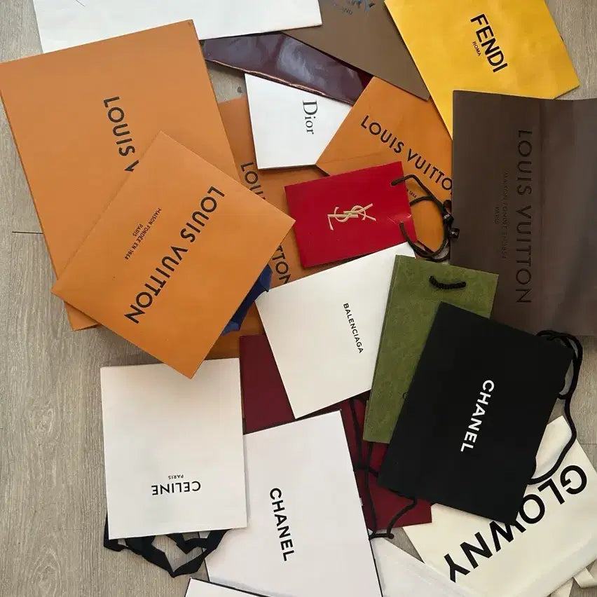 [BUNJANG] Luxury Brand Shopping Bags & Boxes Bundle / 명품 쇼핑백,박스 일괄 or 장당 5천원 판매 (루이비통, 샤넬,