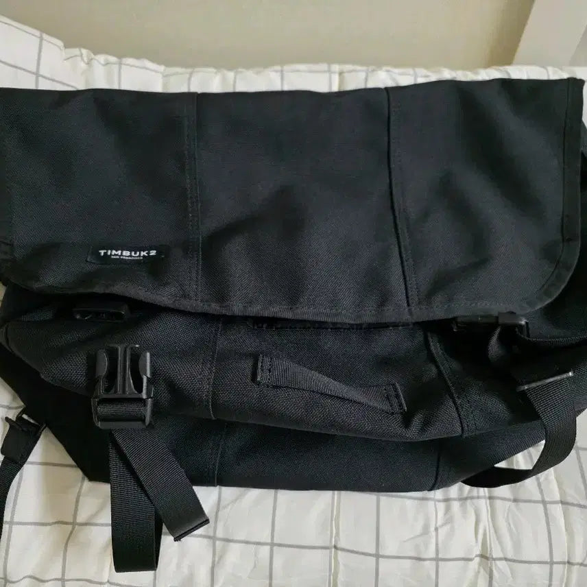 [BUNJANG] Timbuk2 Classic Messenger Bag Black / 팀벅2 클래식 메신저백 블랙