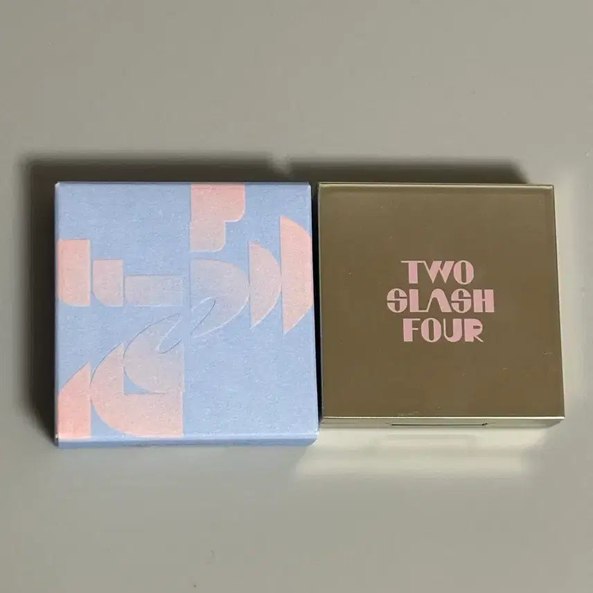 [BUNJANG] Two Slash Four Dawn Pink Blusher / 일주일 가격내림)투슬래시포 던핑크 블러셔