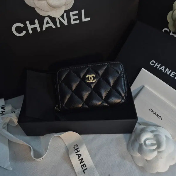[BUNJANG] Chanel Classic Quilted Zipped Card Holder Gold Hardware Black / 샤넬 클래식 퀼팅 지퍼 카드지갑 금장 블랙 (상태좋음)