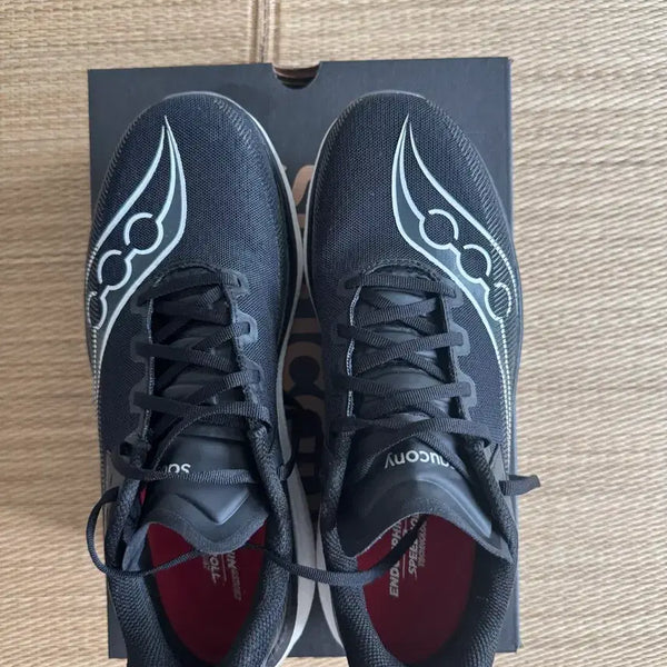 [BUNJANG] Saucony Azura "Endorphin Speed" Running Shoes / 써코니 아주라