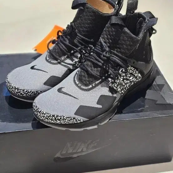 [BUNJANG] Nike x Acronym Air Presto Mid Cool Grey (280mm) / 나이키 x 아크로님 에어 프레스토 미드 쿨 그레이 280