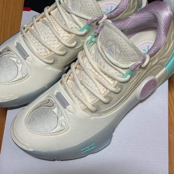 [BUNJANG] Li-Ning WOW12 Basketball Shoes (Size 260) / [새상품] 리닝 와우12 wow12 농구화 260