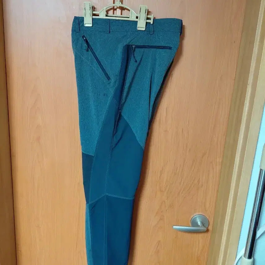 [BUNJANG] PG Two-Tone Windproof Pants Men's / PG 2톤 배색 방풍 바지 남성용35