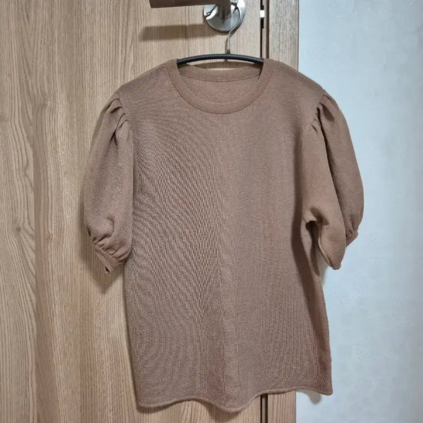 [BUNJANG] Puff Sleeve See-through Short Sleeve Summer Knit (Dark Beige) / 퍼프소매 시스루 반팔 여름 니트 (진베이지)