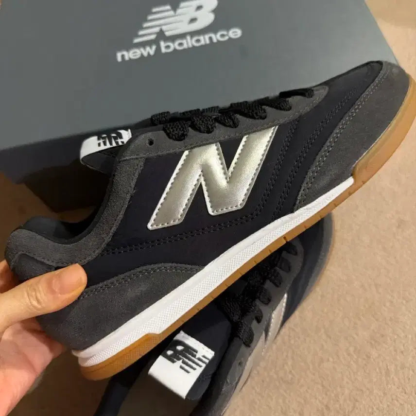 [BUNJANG] New Balance URC42KS 260 Size / 뉴발란스URC42KS 새상품260사이즈