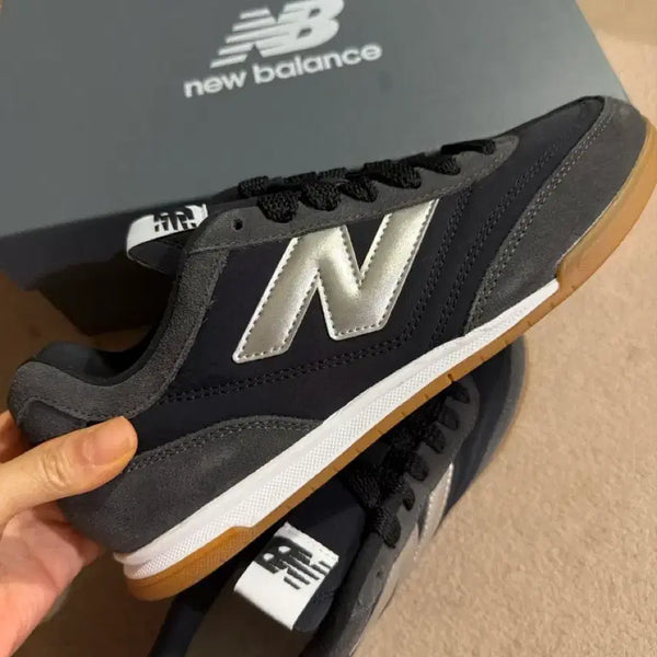 [BUNJANG] New Balance URC42KS 260 Size / 뉴발란스URC42KS 새상품260사이즈