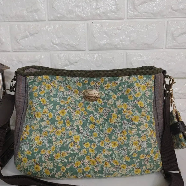 [BUNJANG] Quilted Handmade Crossbody Bag / 퀼트핸드메이드 크로스백