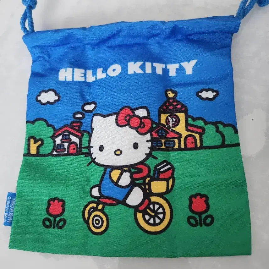 [BUNJANG] Hello Kitty Bucket Pouch / 새상품)  키티복조리파우치