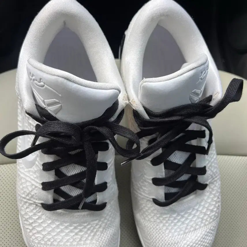 [BUNJANG] Nike Kobe 9 Elite Low "Bred" 285 / 코비9 엘리트 로우 285