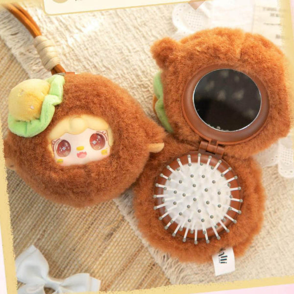 [BUNJANG] Yuki Hamburger Mirror Comb Doll Keychain / 유키 거울빗 인형키링 (햄버거)