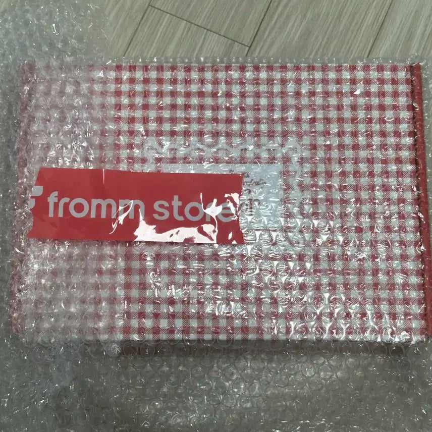 [BUNJANG] fromis_9 Membership Kit (Excluding Membership Card) / 프로미스나인 멤버십 키트 판매합니다