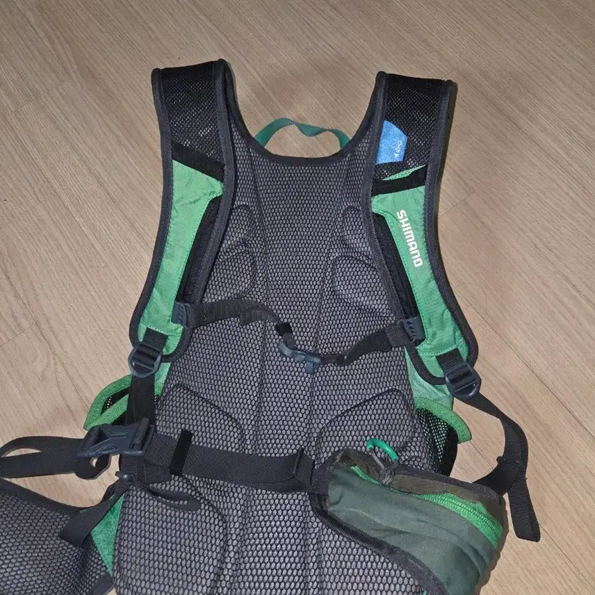 [BUNJANG] Shimano 12L Cycling & Hiking Backpack / 시마노 12리터 자전거.등산 백펙 가방