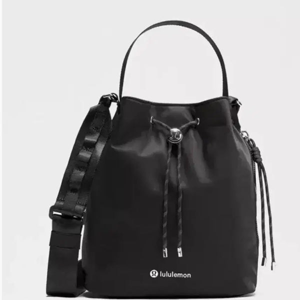 [BUNJANG] Lululemon Everywhere Bucket Bag / 룰루레몬 버킷백 룰루레몬 에브리웨어 버킷백