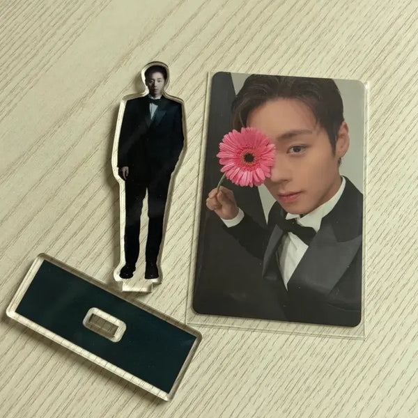 [BUNJANG] Park Ji Hoon 2025 Seoul Fan Meeting Acrylic Stand & Photocard Bundle Set / 박지훈 서울 팬미팅 아크릴 스탠드 포카 일괄 판매