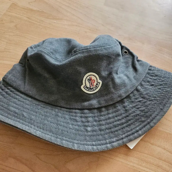 [BUNJANG] Moncler Logo Bucket Hat Grey / 몽클레어 로고 벙거지 모자 그레이