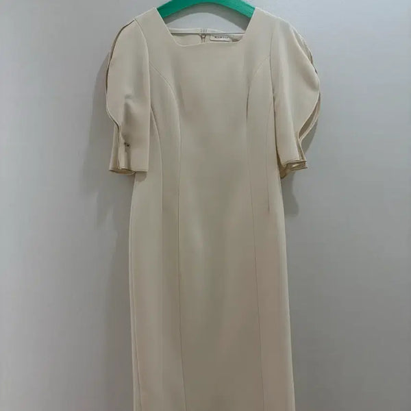 [BUNJANG] Misha Beige Dress / 미샤 베이지 원피스