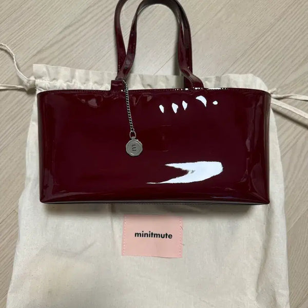 [BUNJANG] MinuteMute Plot Bag Burgundy Enamel Shoulder Bag / 미닛뮤트 플롯백 버건디 와인색가방 와인숄더백 미니뮤트