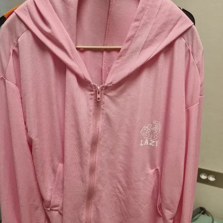 [BUNJANG] Pink Character Rash Guard / 래쉬가드 새옷