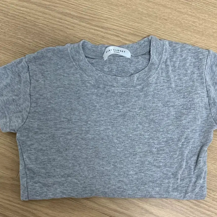 [BUNJANG] Five Closet Cheese T-shirt Short Sleeve / 파이브클로젯 치즈티 반팔들