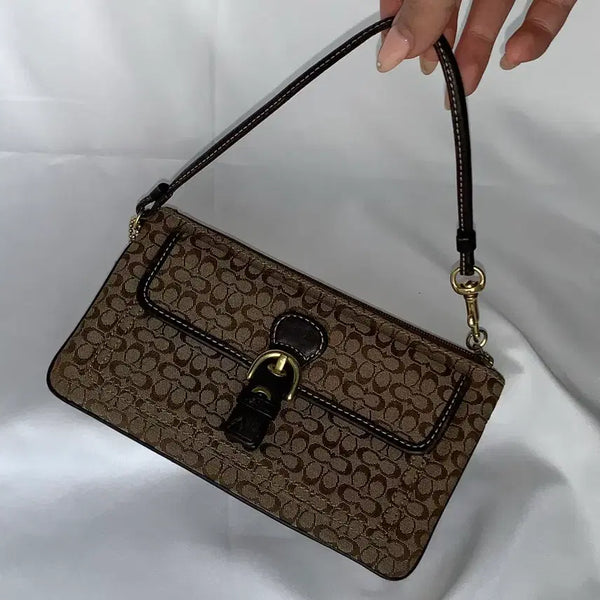 [BUNJANG] Coach Brown Leather Pouch Bag / Coach 브라운 컬러 파우치 백