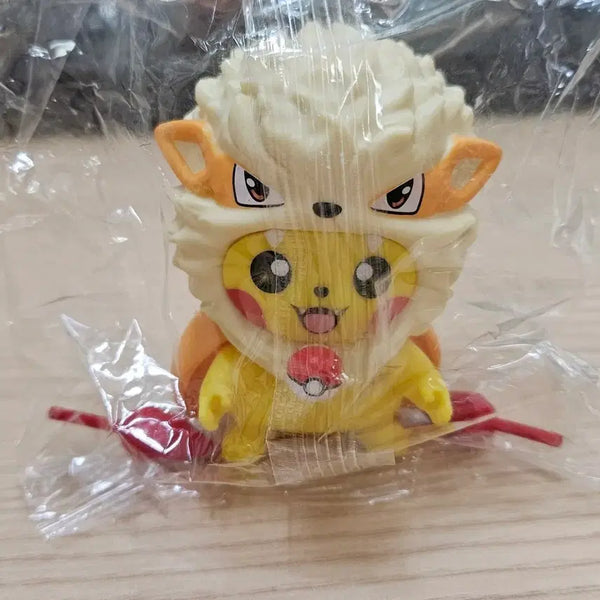 [BUNJANG] Pokemon Pikachu & Growlithe Costume Figure / 포켓몬스터 피카츄 윈디 코스튬 피규어