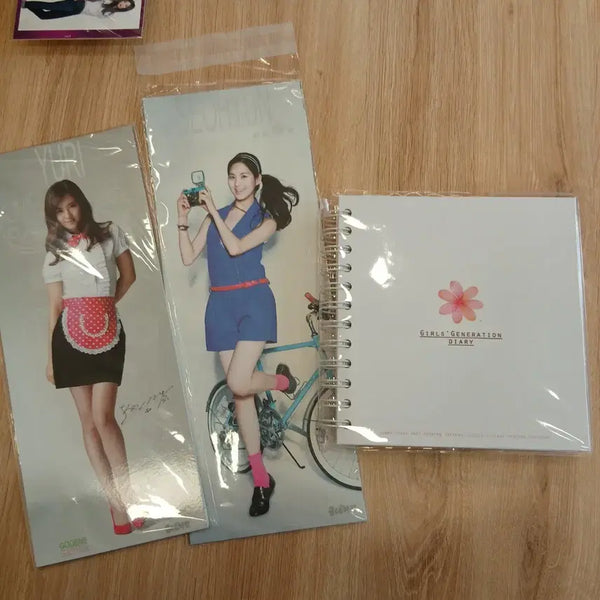 [BUNJANG] Girls' Generation (SNSD) Goobne Chicken Merchandise / 굽네치킨 소녀시대 굿즈