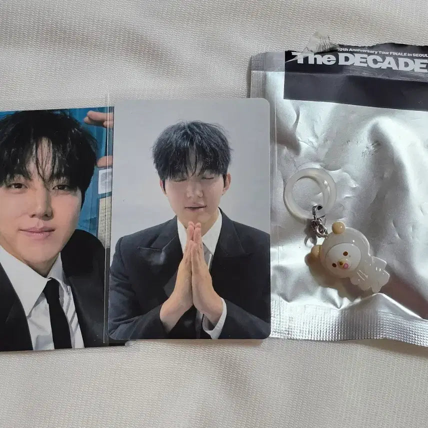 [BUNJANG] Day6 Finale Dowoon Photocard and Mini Charm Bundle Set / 데이식스 피날레 5만원포카 미니참 메지루시 도운