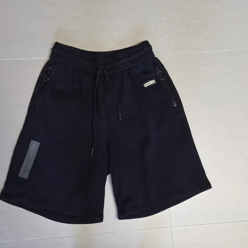 [BUNJANG] Off-White Cotton Bermuda Shorts / 오프화이트 코튼 버뮤다 쇼츠 반바지